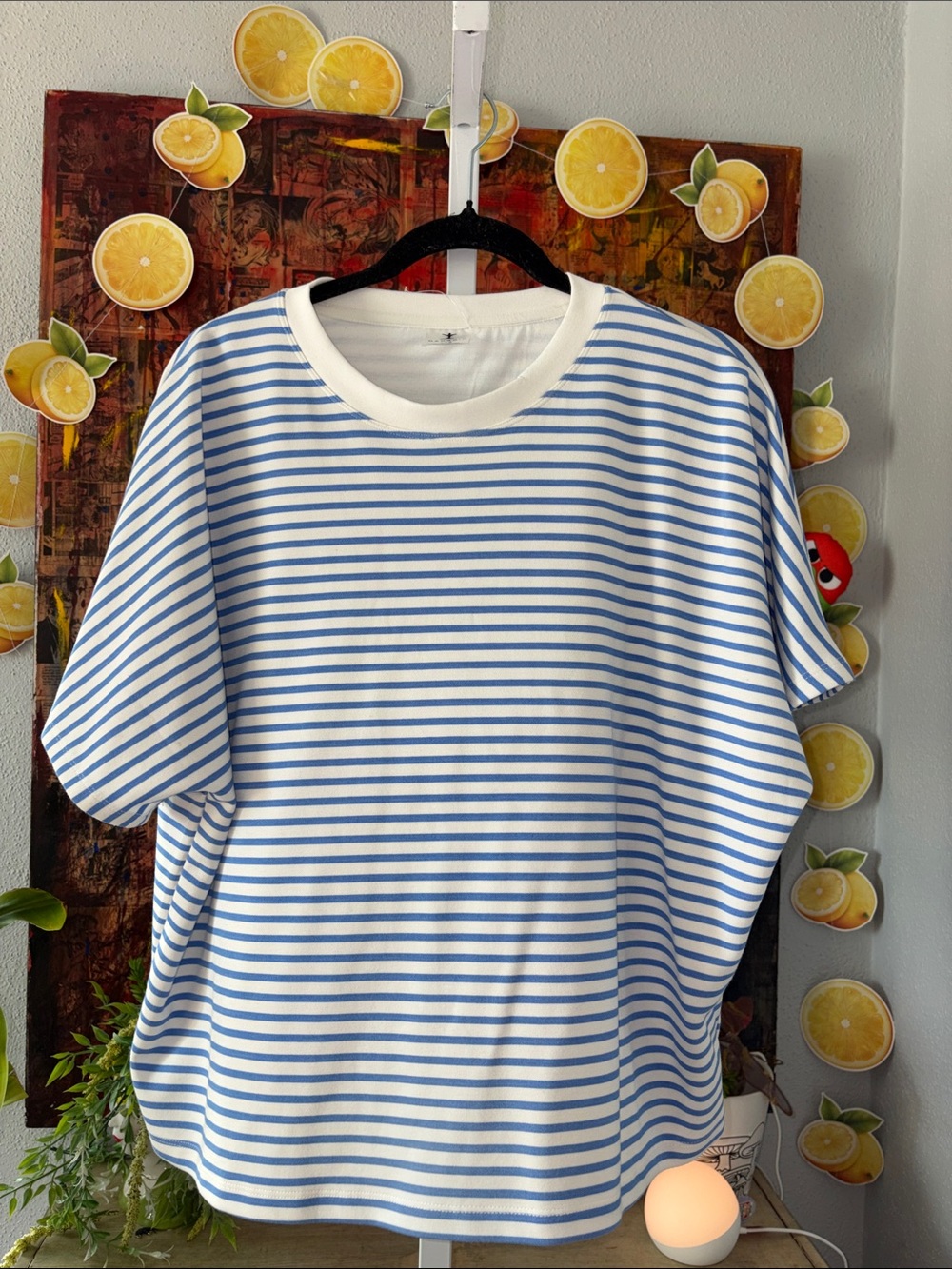 Danskins Blue & White Striped Short Sleeve Tee Size L